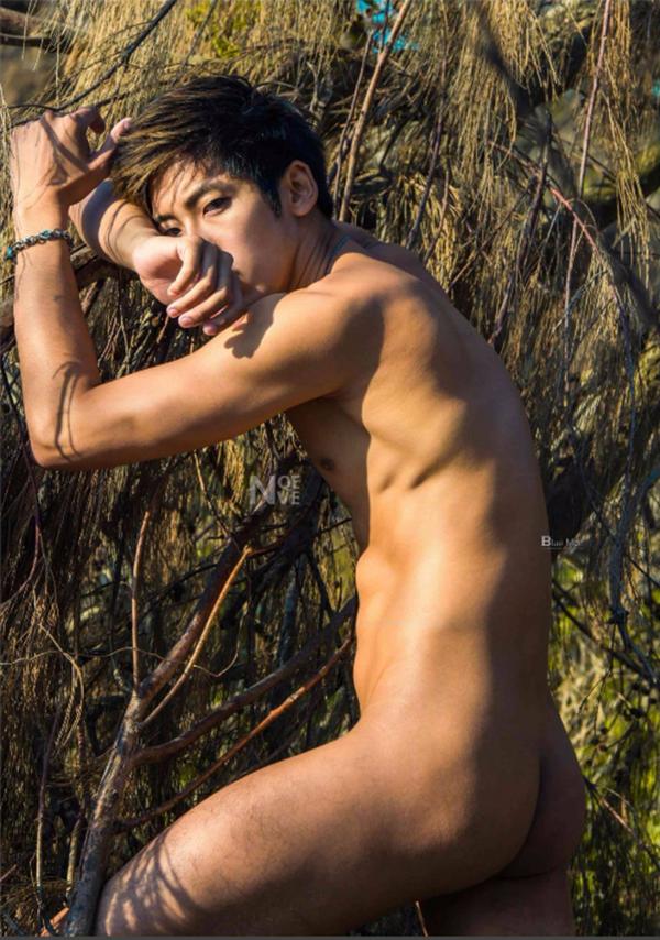 Whoseman-4-明星教練男丁格爾-芬達-全裸非全見寫真書